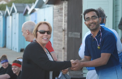 Diagrama Foundation: Edensor Care Centre manager Alison Brown awards care team leader Muhammed Neeliyath with his medal